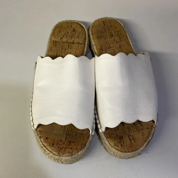 White leather slides size 5 - Picture 2 of 3